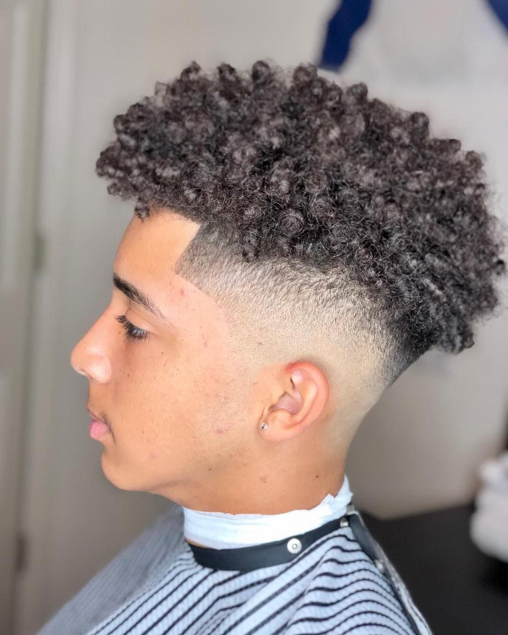 Curly Top Fade: Panduan Lengkap untuk Gaya Rambut yang Menawan